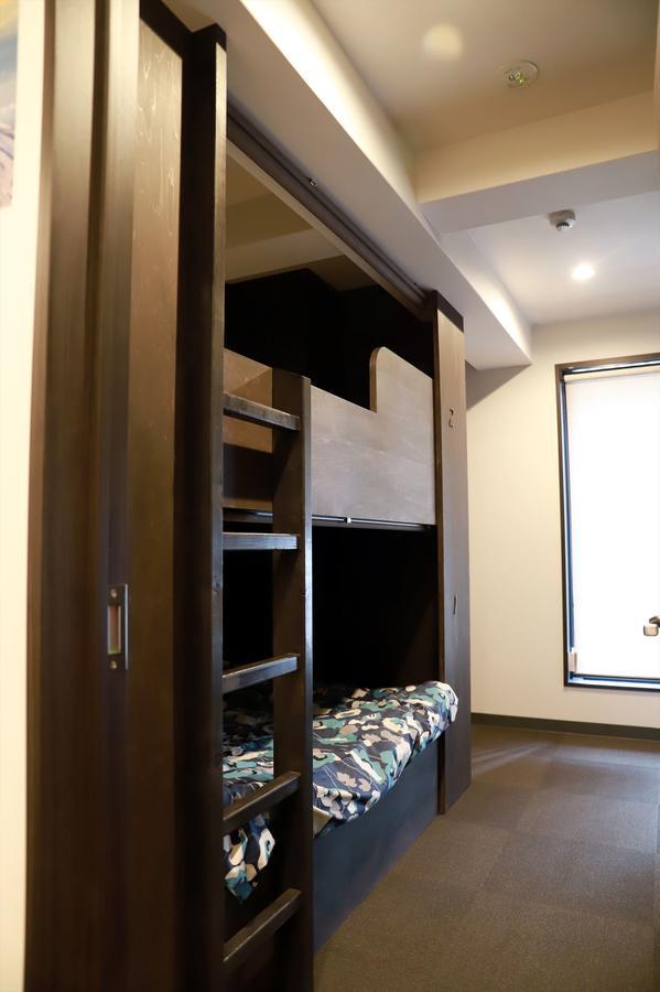 Hostel Taichi House Osaka Exterior photo
